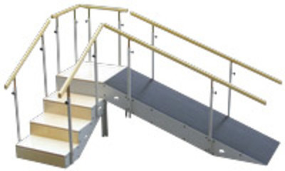 Escalera con rampa metálica cuatro escalones con pasamanos regulable en altura